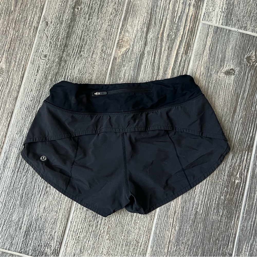 Lululemon Speed Up Low-Rise Lined Short 2.5”